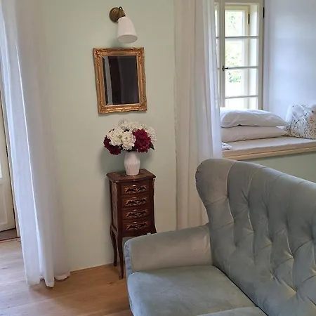 Apartment Zamecky Jince
